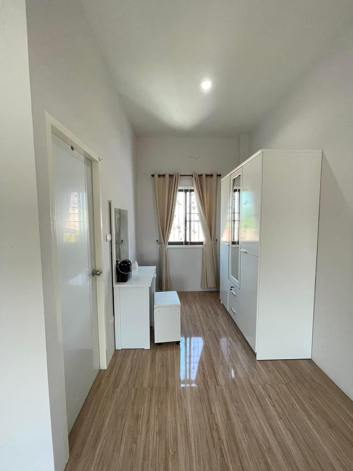 3 Bed House for Rent in Hang Dong - Image 11