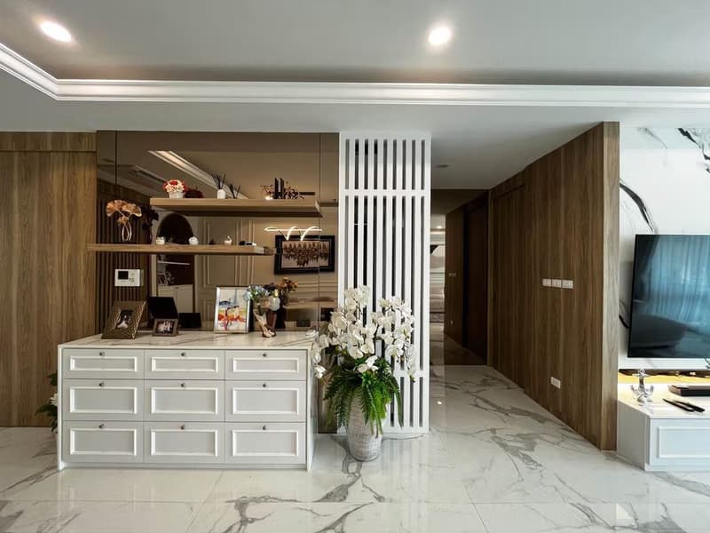 2 Bed Condo for Sale in Sathon