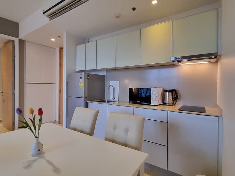 1 Bed Condo for Rent  Near Ekkamai BTS