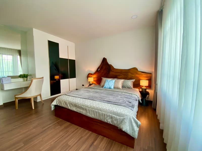 4 Bed House for Sale in San Kamphaeng District