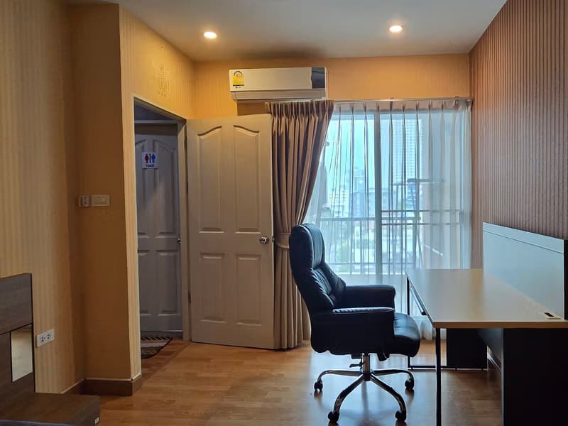 1 Bed Condo for Sale in Huai Khwang