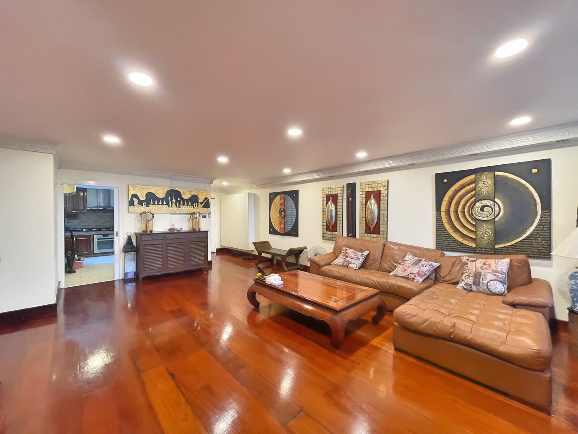 2 Bed Condo for Sale in Watthana - Image 2
