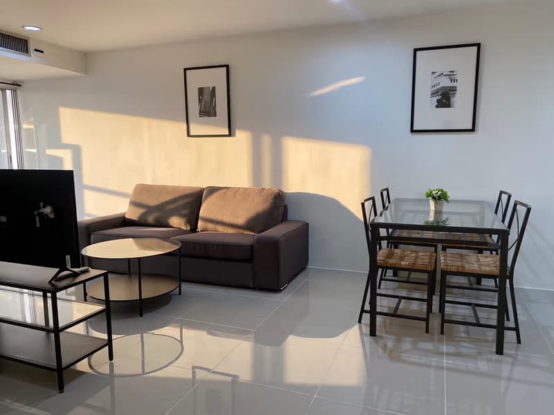 Condo for Rent at The Waterford Diamond SuKhumvit 30/1 Condominium
