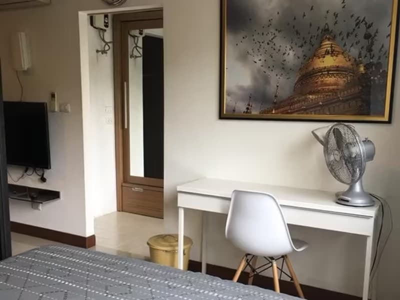 Studio for Rent/Sale in Khlong Toei