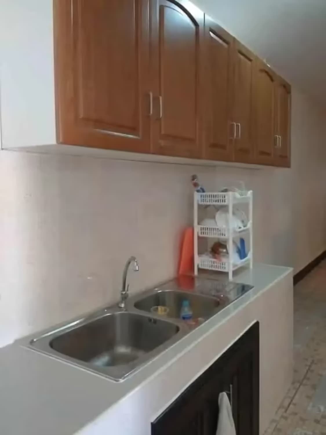 5 Bedroom House - Image 2