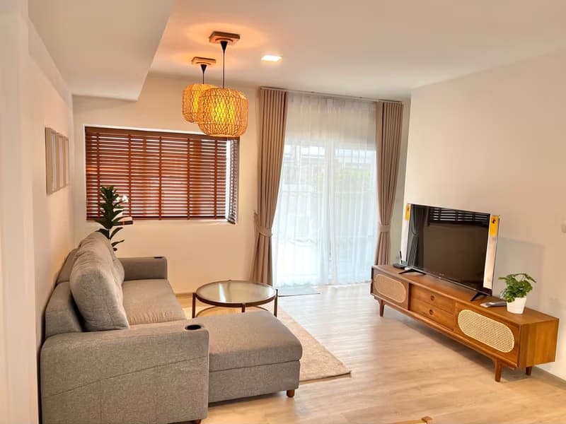 3 Bed Townhouse for Rent in Prawet