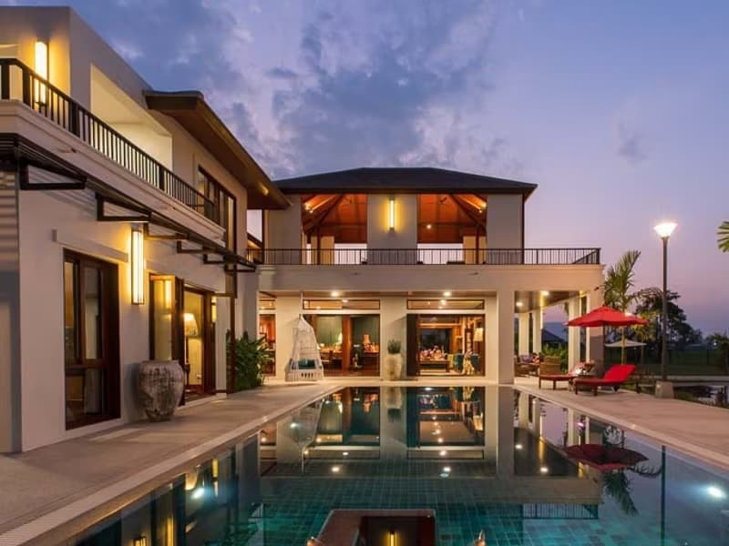 5 Bedroom House