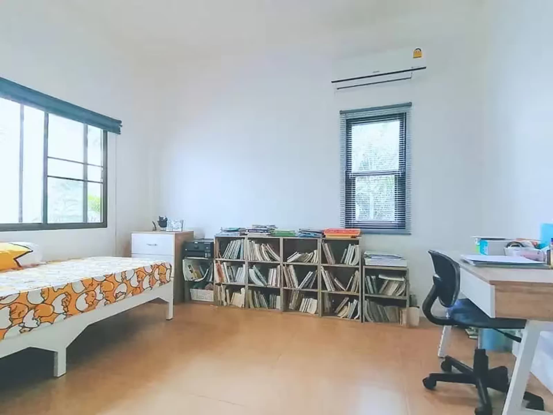 2 Bedroom House - Image 7