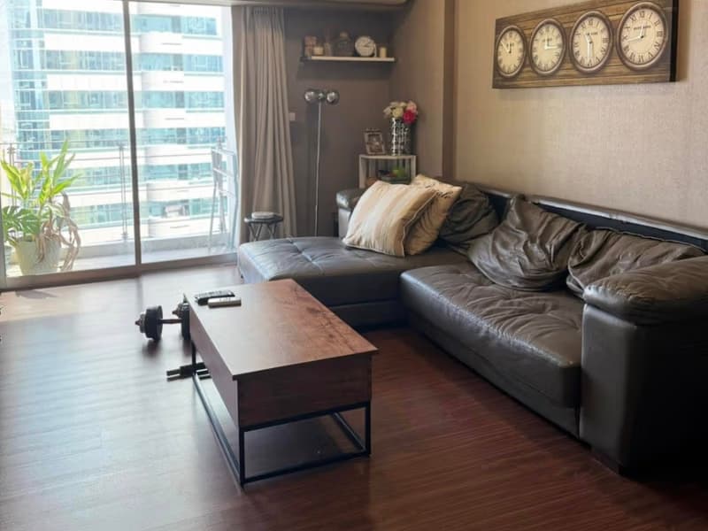 2 Bed Condo for Sale in Huai Khwang