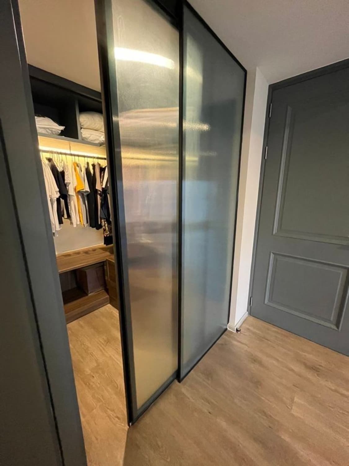 1 Bed Condo for Rent in undefined - Image 6