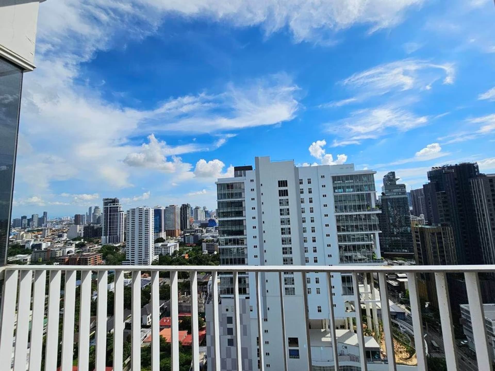 Condo for Rent at HQ Thonglor by Sansiri - Image 13