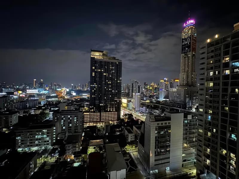 1 Bed Condo for Rent in Phaya Thai