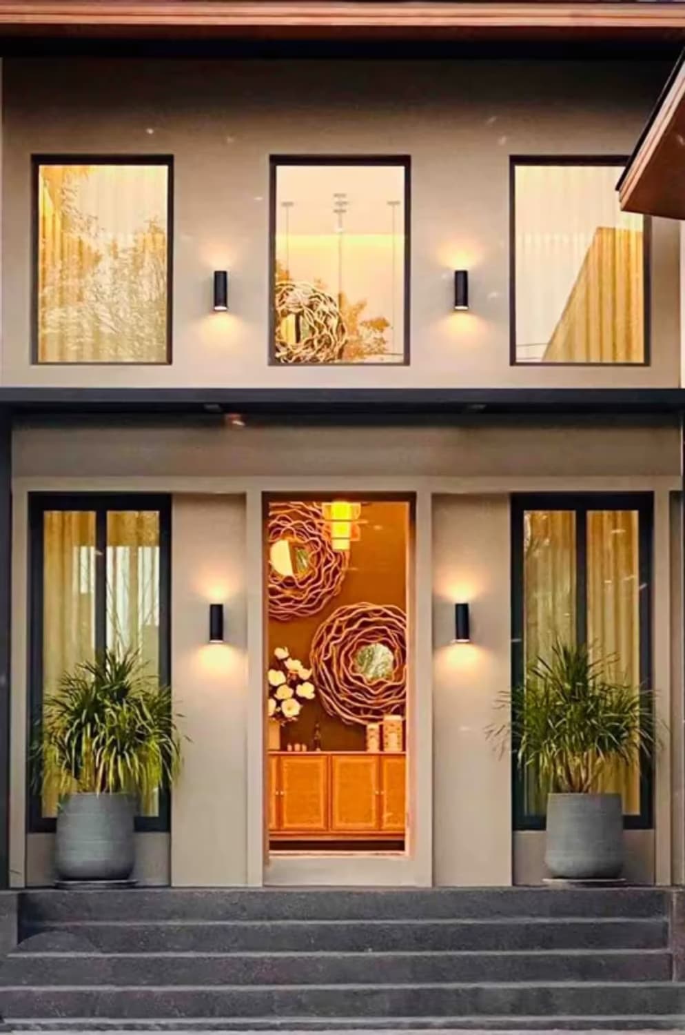5 Bedroom House - Image 2