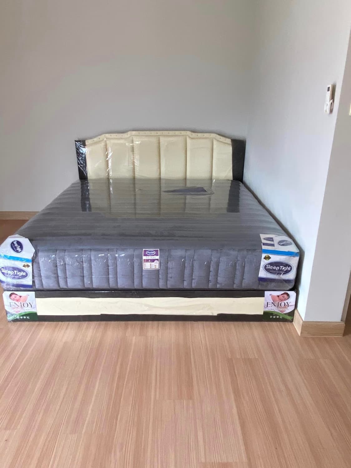4 Bed House for Rent in San Kamphaeng - Image 6