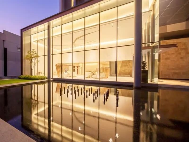 2 Bed Condo for Rent and Sale in Phra Khanong