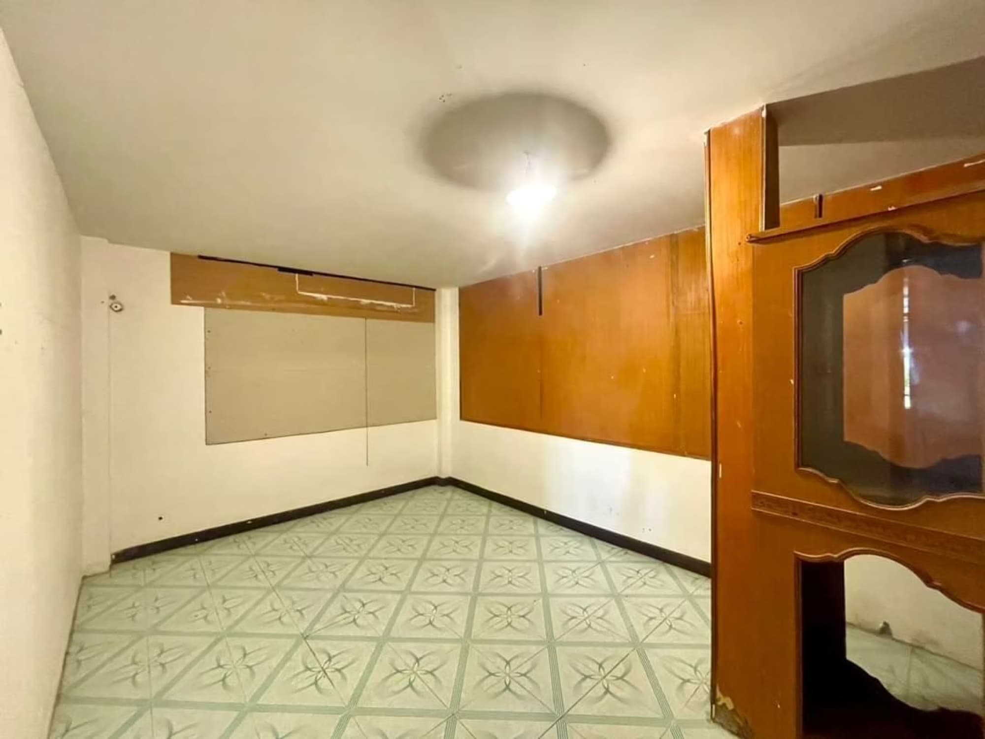 3 Bed House for Rent in Mueang Chiang Mai - Image 4