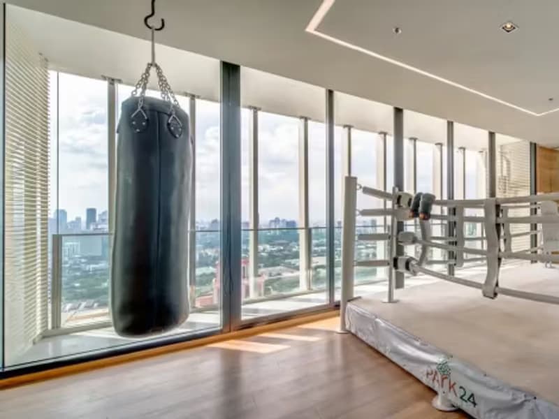 1 Bedroom Condo