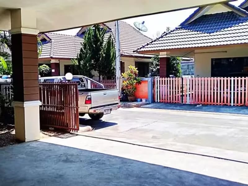 2 Bedroom House