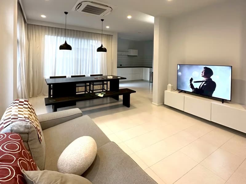 3 Bed House for Rent in Mueang Chiang Mai