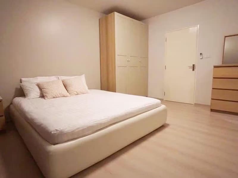 2 Bed Townhouse for Rent and Sale in Bang Phli