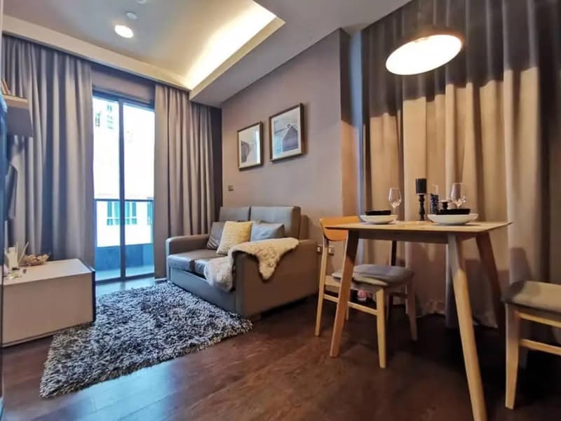 1 Bed Condo for Rent and Sale in Khlong Toei
