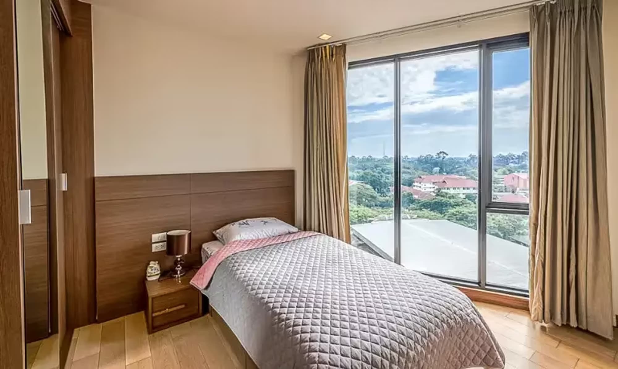 3 Bedroom Condo - Image 6