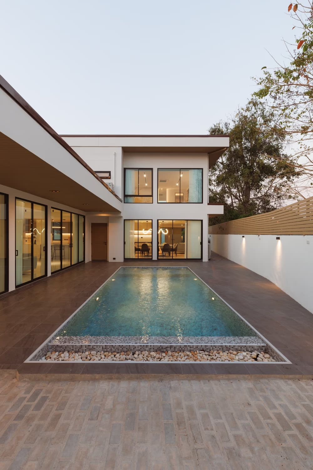 4 Bed House for Rent and Sale in Mueang Chiang Mai - Image 1
