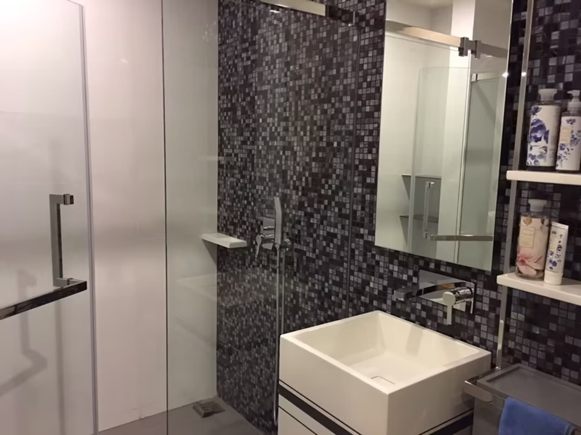 Condo for Rent, Sale at The Room Sathorn - TanonPun - Image 6
