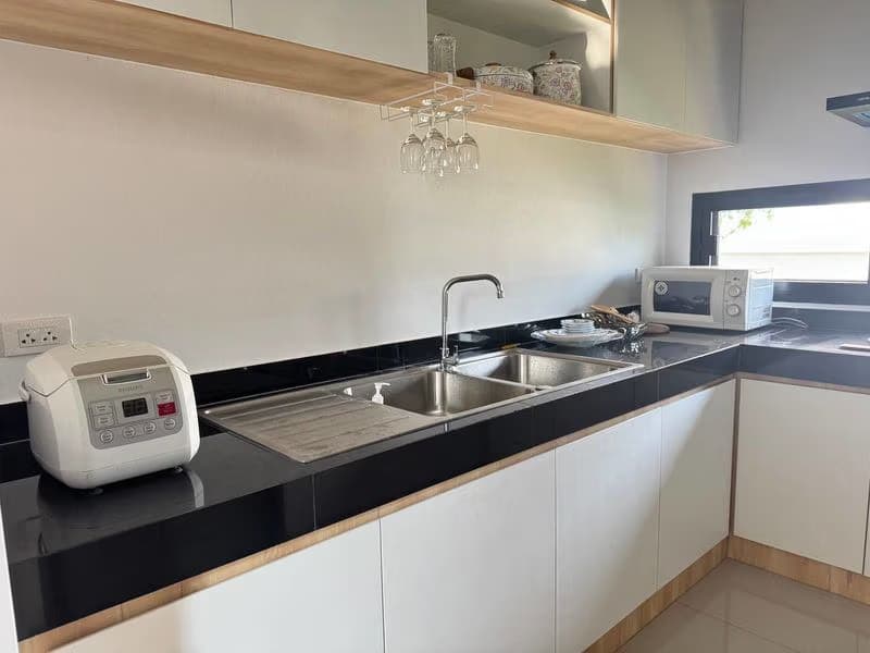 3 Bed House for Rent in Hang Dong District