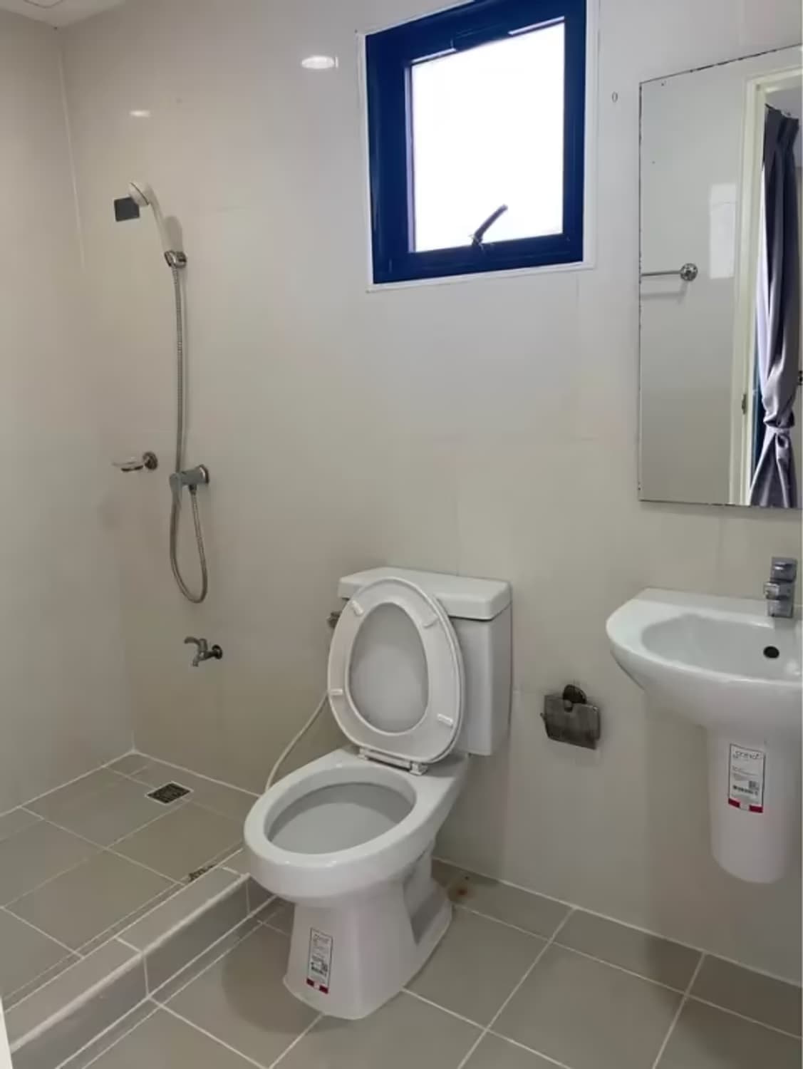 2 Bedroom Condo - Image 6