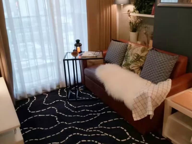 1 Bedroom Condo