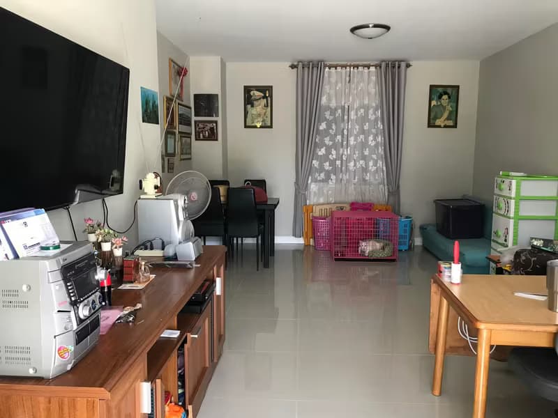 House for Sale in San Phak Wan, Hang Dong.