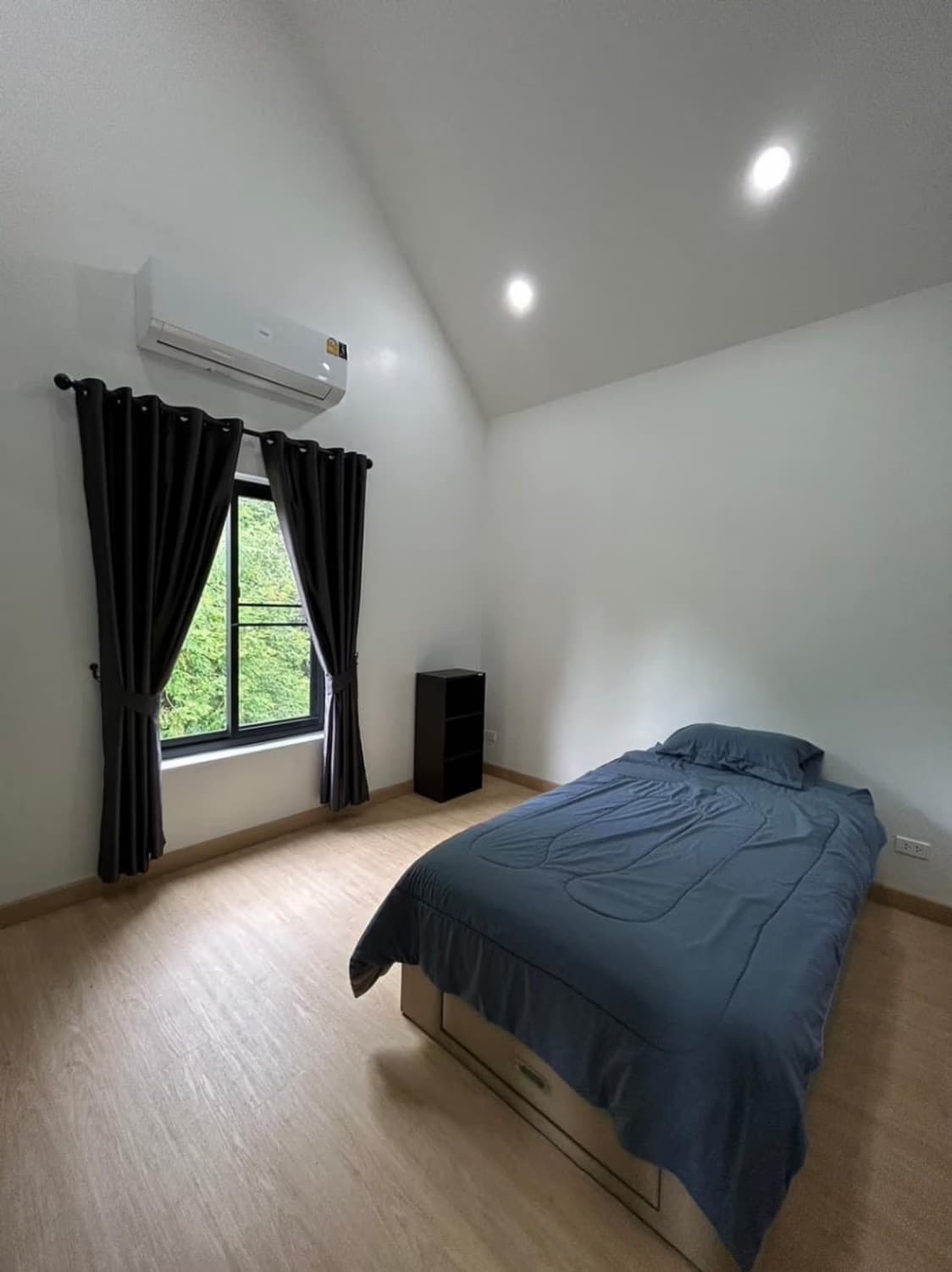 5 Bed House for Rent in Mae Rim - Image 14