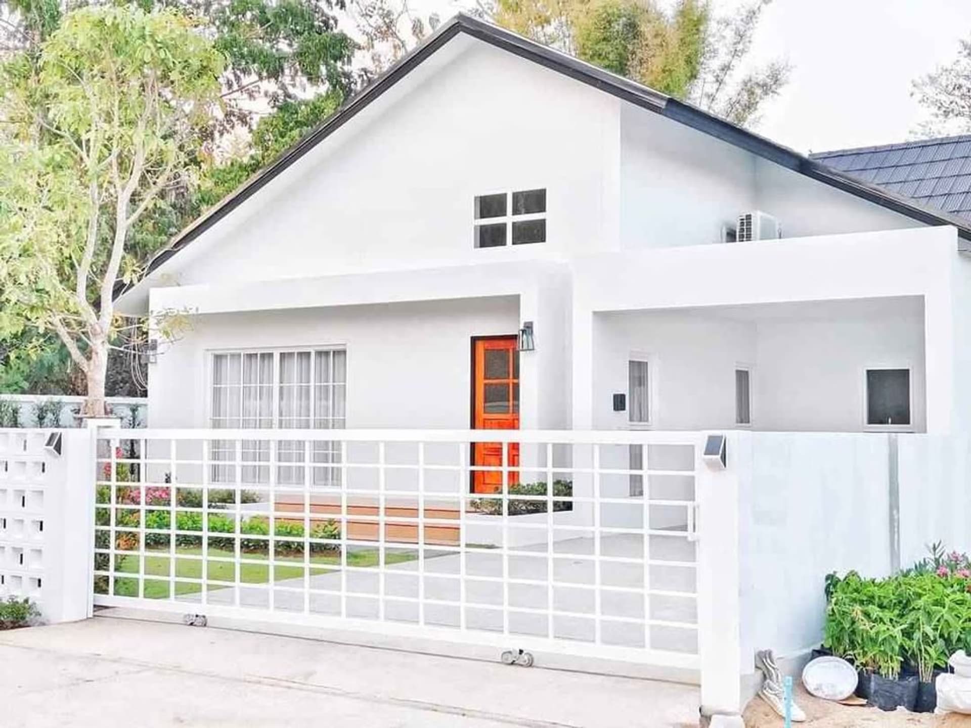 House for Rent, Sale in Nam Phrae, Hang Dong. - Image 2
