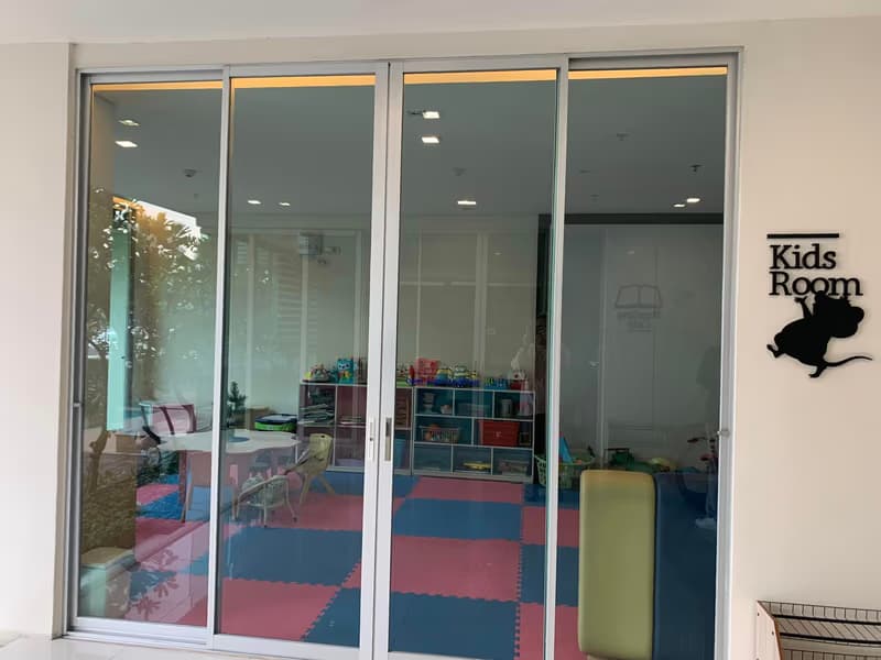 Condo for Rent at Le Luk Condominium