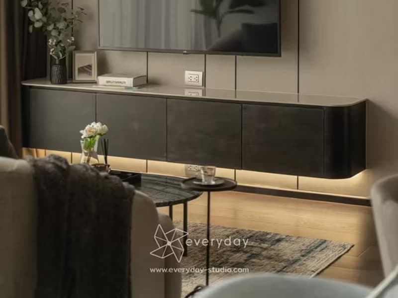 1 Bedroom Condo