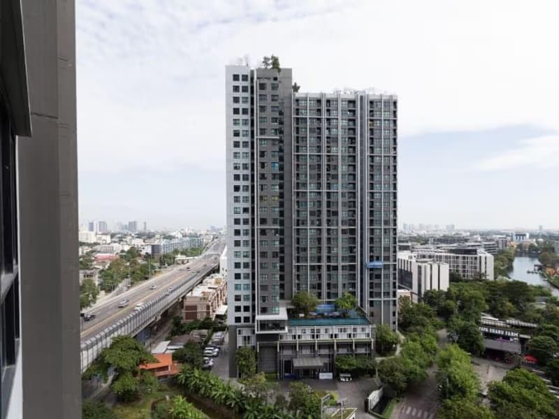 1 Bed Condo for Sale in Watthana