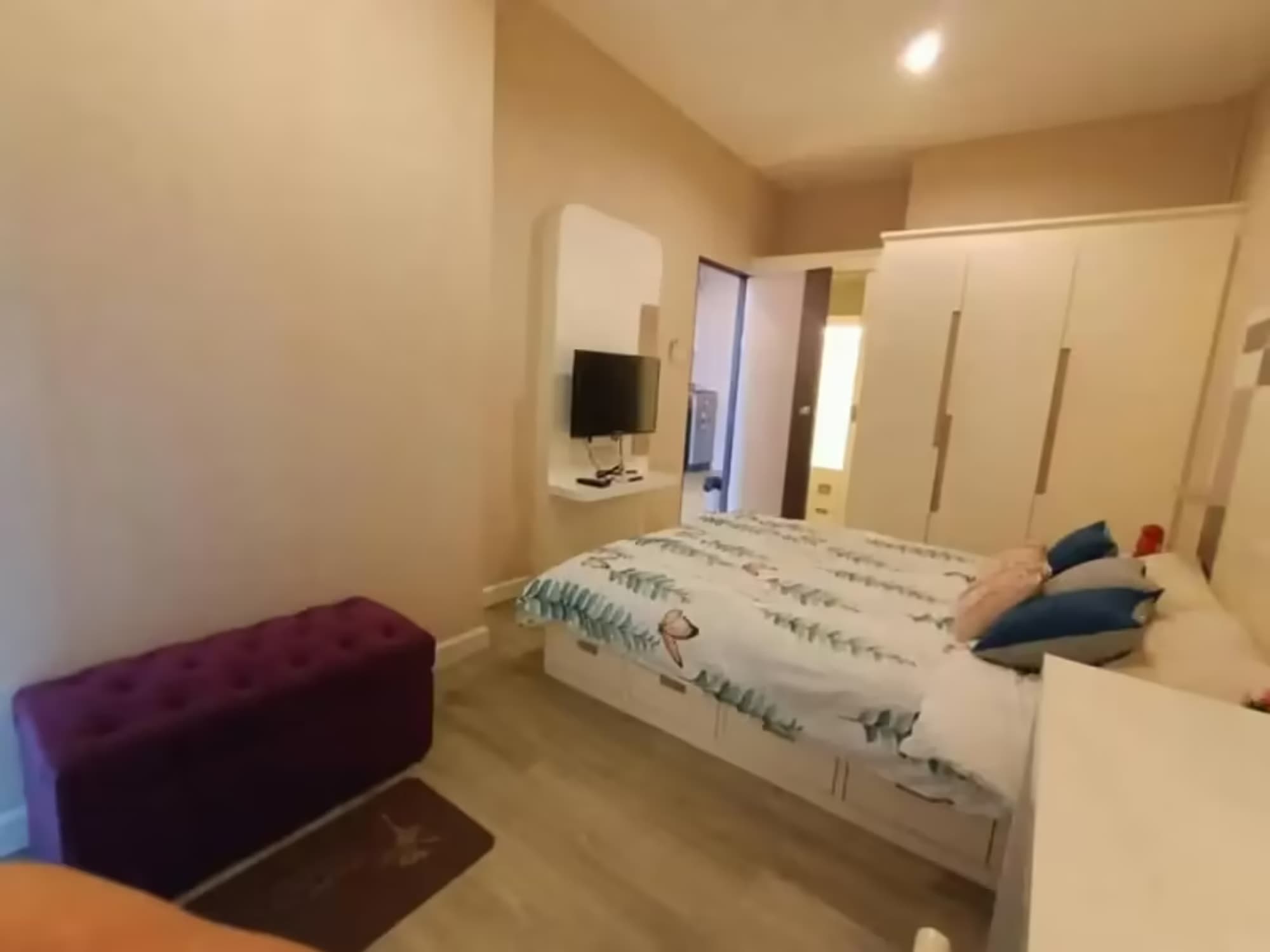 1 Bedroom Condo - Image 7