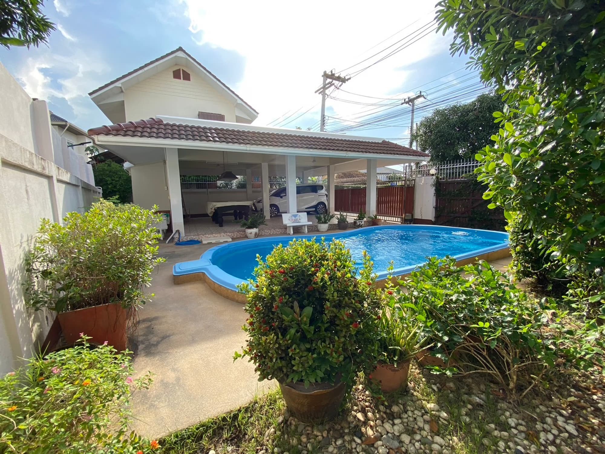 3 Bed House for Rent and Sale in Mueang Chiang Mai - Image 1 3 Bed House for Rent and Sale in Mueang Chiang Mai - Image 1