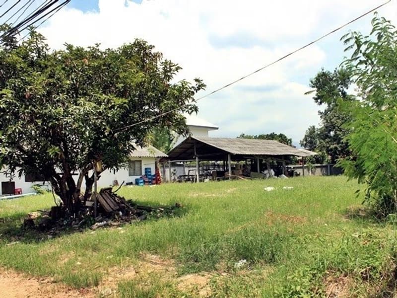 Land for Sale in Pa Daet District