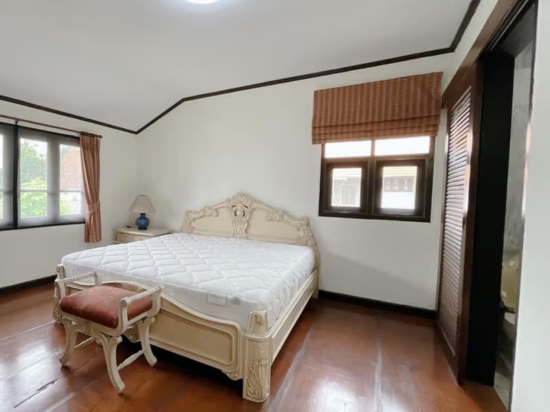 4 Bed House for Rent and Sale in Hang Dong