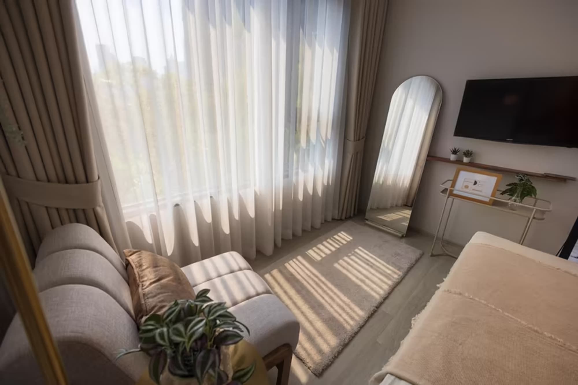 1 Bedroom Condo For Sale At Life One Wireless - Image 23
