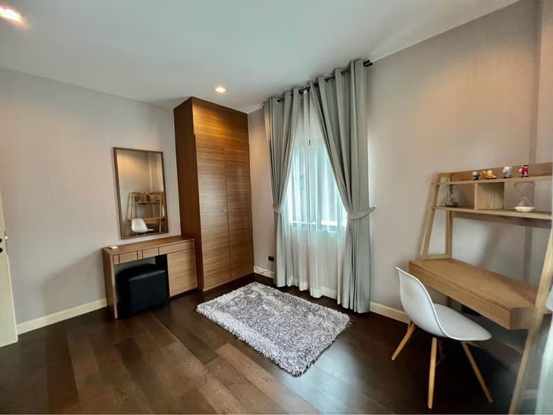 3 Bed House for Rent in San Sai