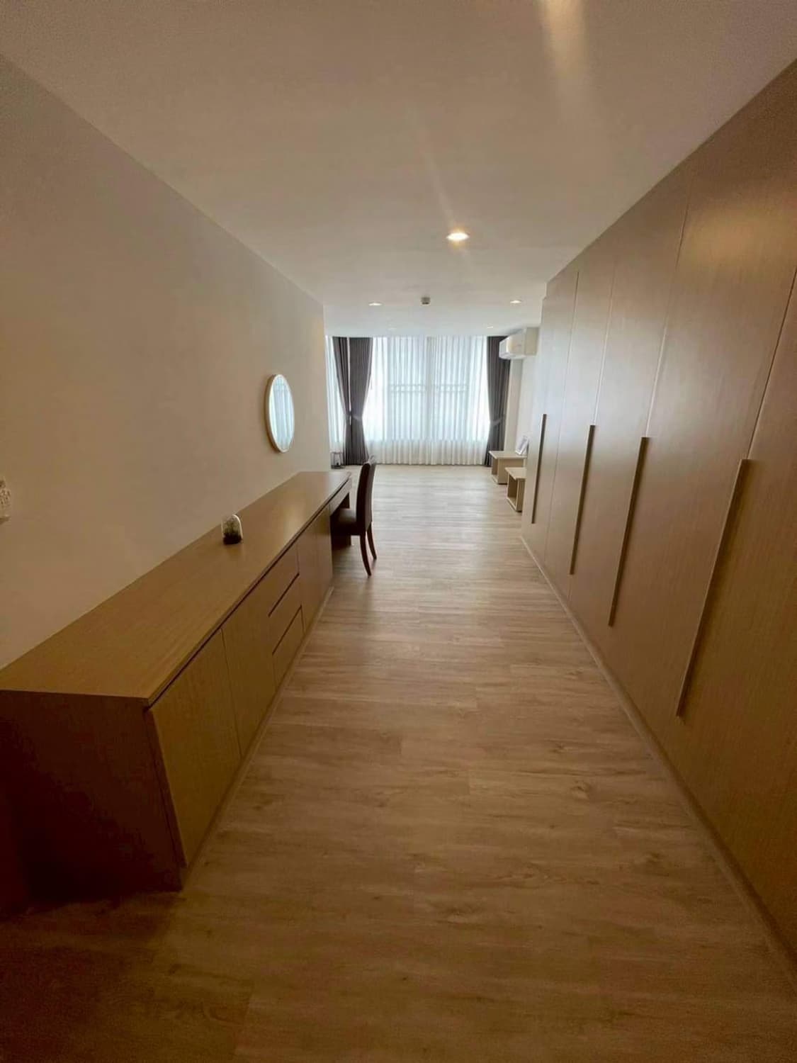 3 Bed Condo for Rent in Watthana - Image 5