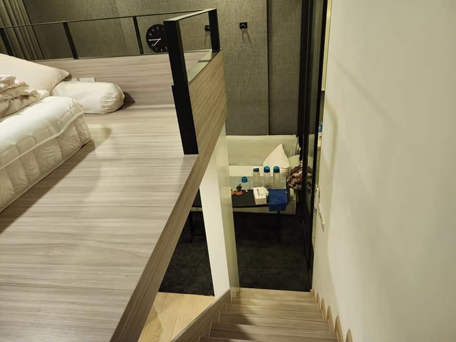  - Image 12