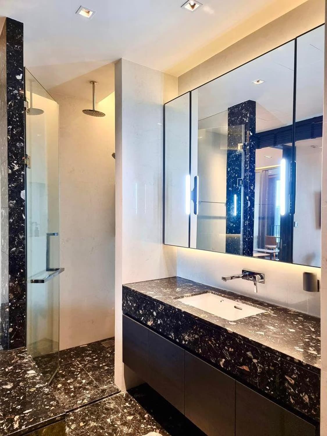 1 Bed Condo for Rent in Khlong Toei - Image 5