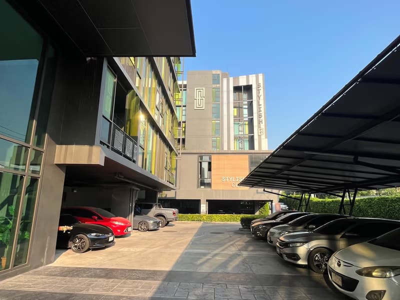 Condo for Rent, Sale at Stylish Condo
