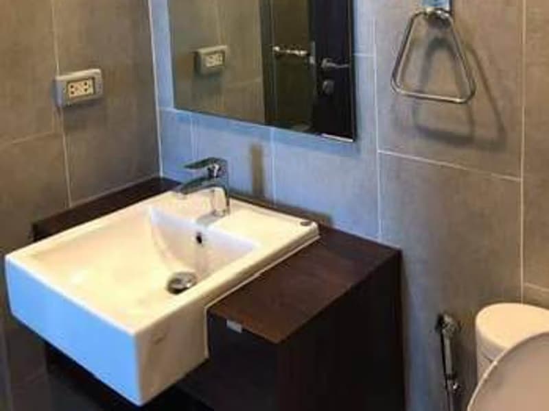 Condo for Rent at C Ekkamai
