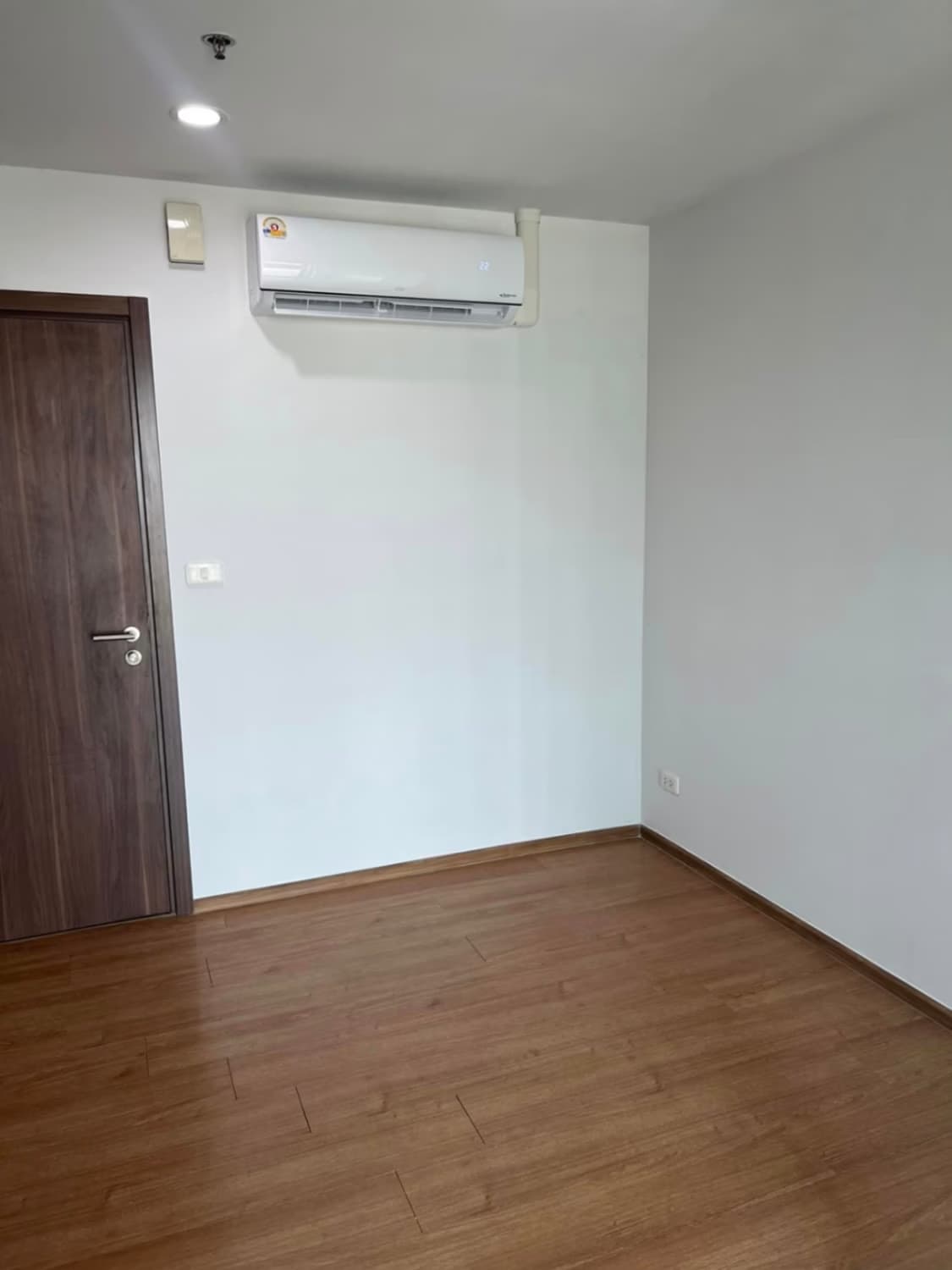 1 Bed Condo for Sale  Near On Nut BTS - Image 10
