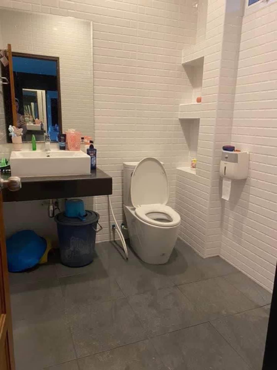  - Image 6